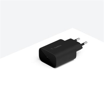 Belkin BOOST CHARGE™ 25W USB-C Power Delivery PPS nástěnná nabíječka, černá (WCA004vfBK)
